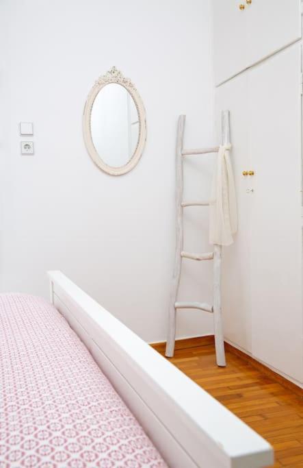 Cosy Apartment With Acropolis View Athens Luaran gambar